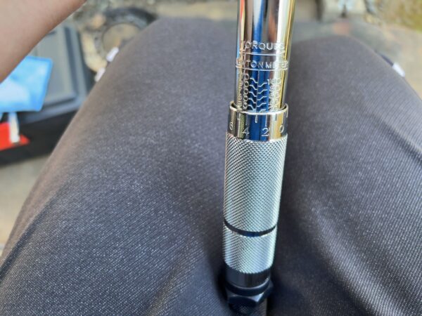 アストロプロダクツ3/8DR プリセット型トルクレンチトルクレンチ23N/m設定画像