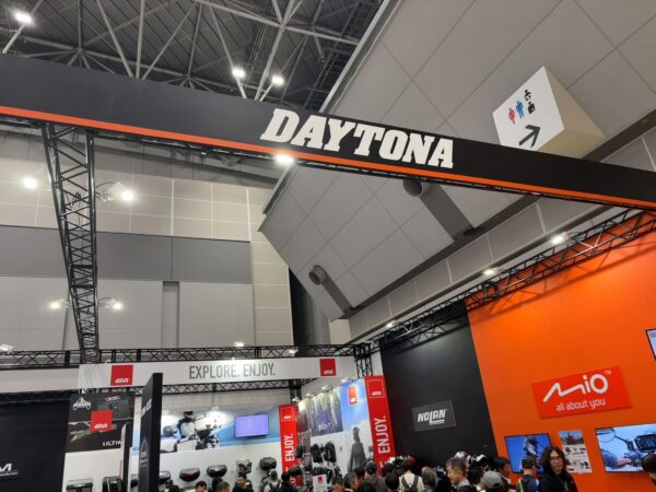 デイトナブース