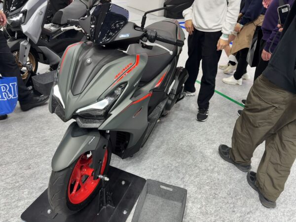 東京モーターサイクルショーエアロックス(AEROX)車両画像