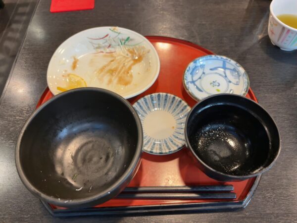 さすよ亭の3色丼完食画像