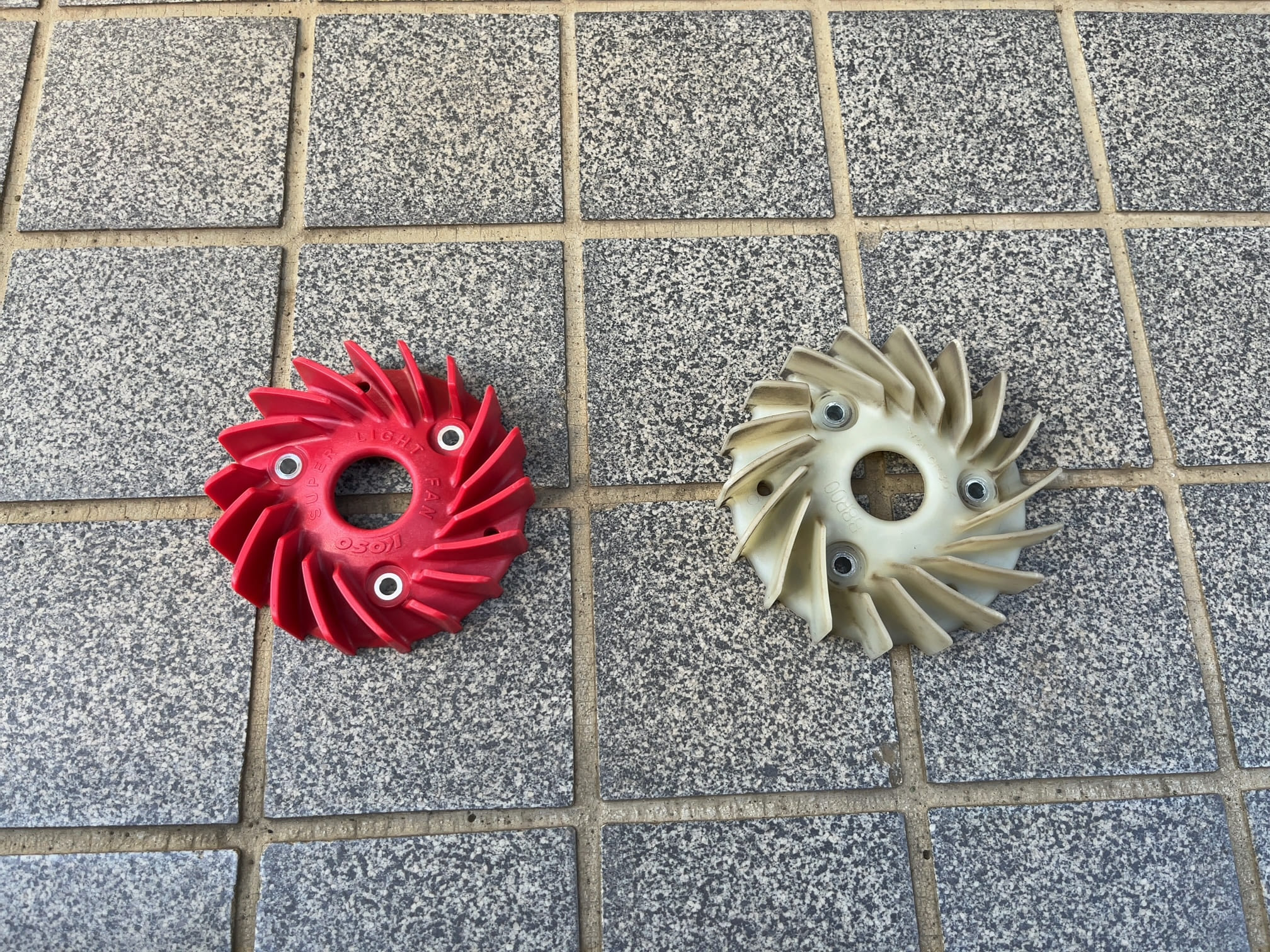 7209001 | 100769 | ELECTRONICALLY-CONTROLLED FAN CLUTCH