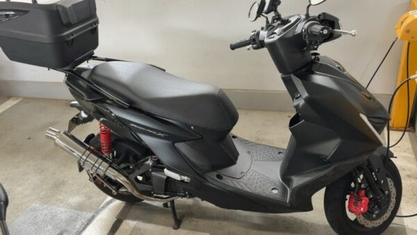 7型シグナスX 駐輪場画像