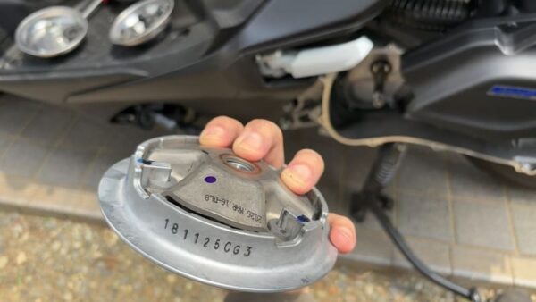 7型シグナスXプーリー外した画像