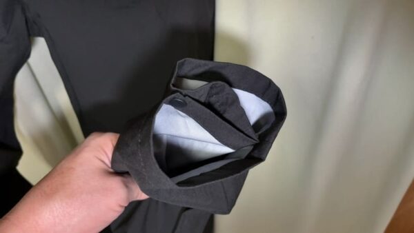 イナレム ストレッチレインスーツ足のすそ画像